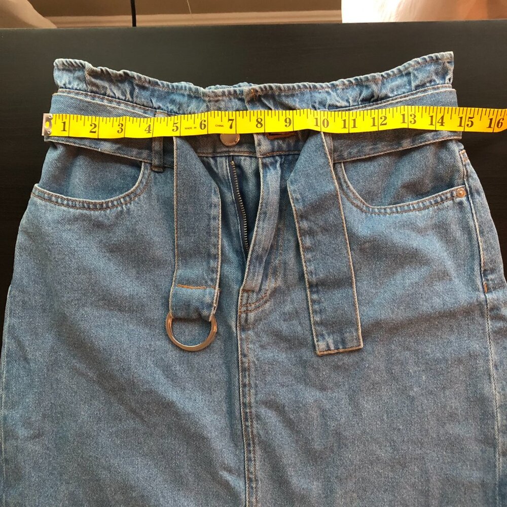 H&M Divided Belted Denim Skirt Mini - Picture 6 of 8
